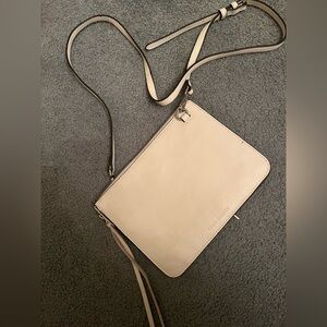 Vince Camuto bag